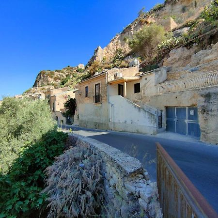 Hotel Petra Barocca Scicli Esterno foto