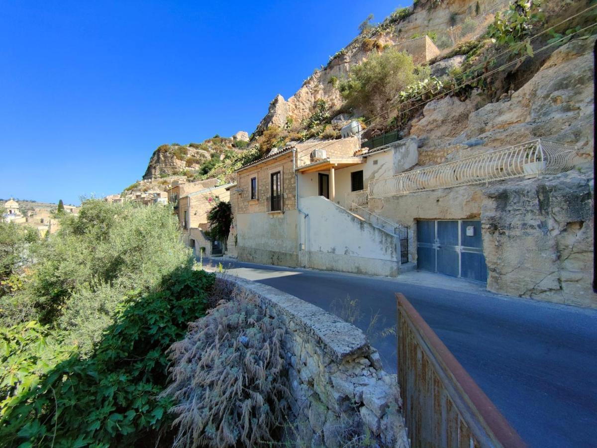 Hotel Petra Barocca Scicli Esterno foto